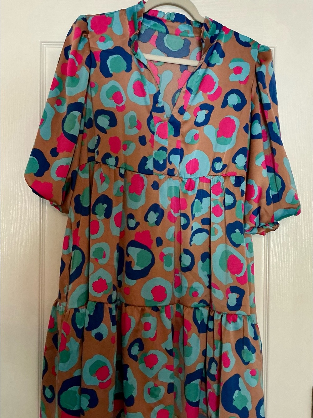 Multicolor Leopard Print Ruffle Dress - V-Neck, Puff Sleeves With Pockets